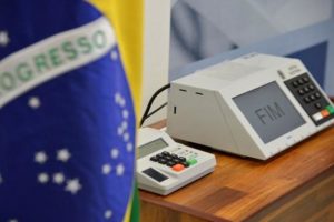 ranking-dos-politicos–veja-como-avaliar-o-seu-candidato-online